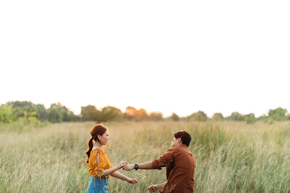 Photo by TK Teo Photography. theweddingnotebook.com
