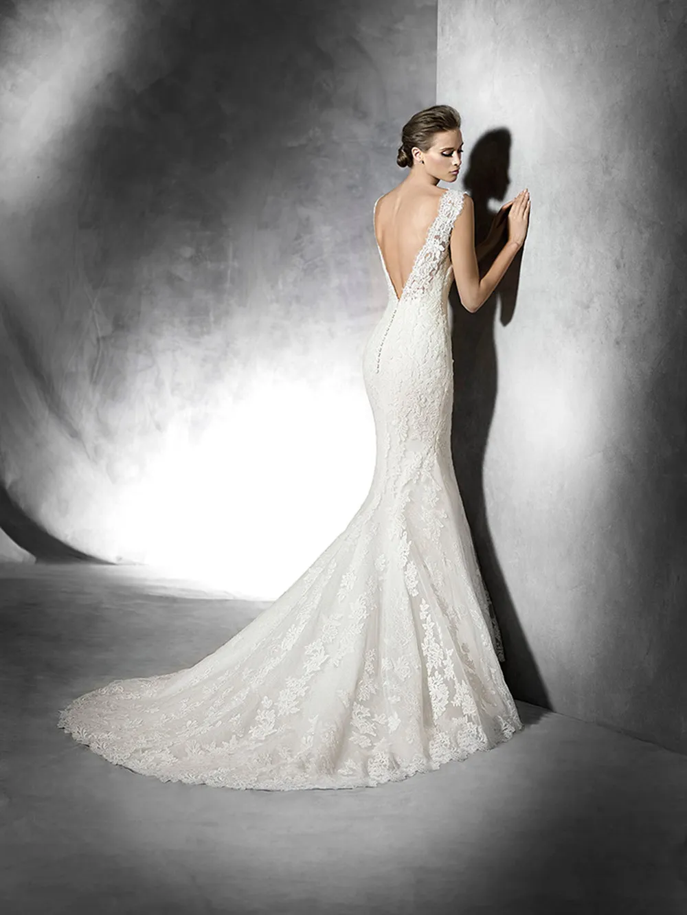 Pronovias 2016 Collection. theweddingnotebook.com