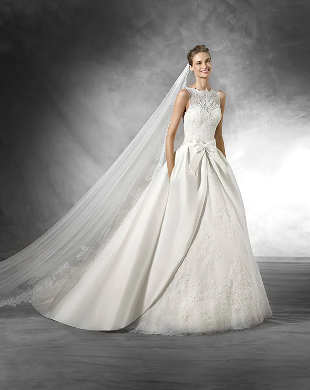Pronovias 2016 Collection. theweddingnotebook.com