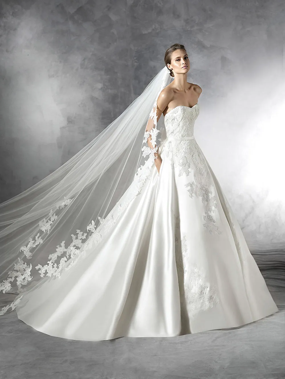 Pronovias 2016 Collection. theweddingnotebook.com