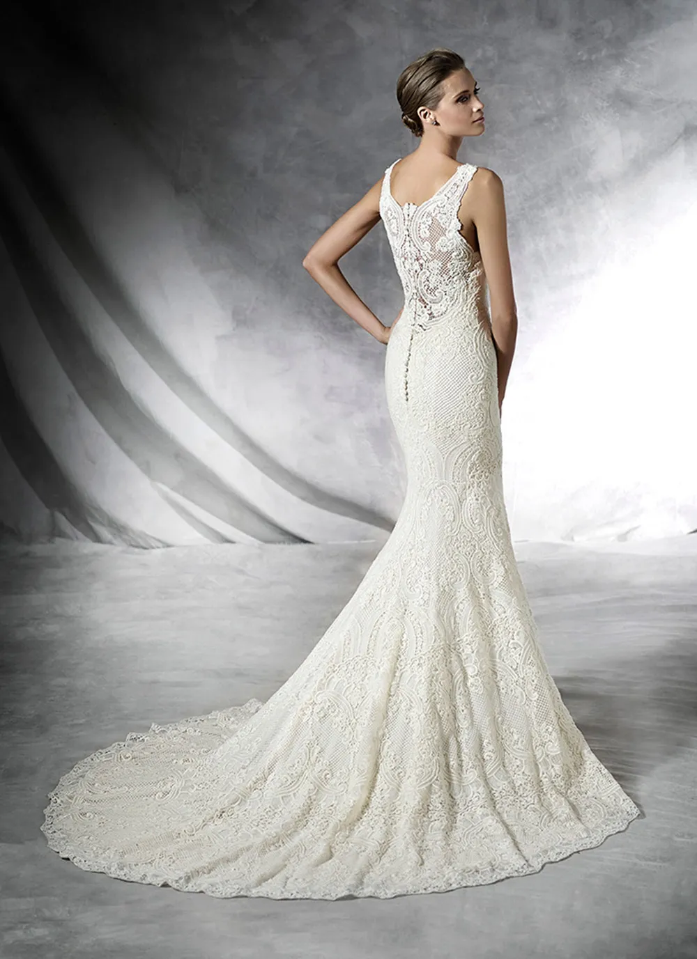 Pronovias 2016 Collection. theweddingnotebook.com
