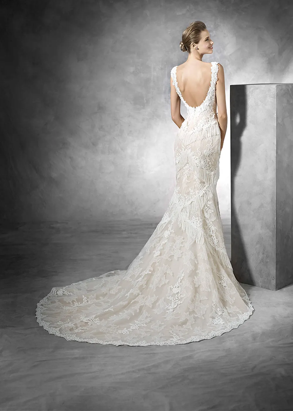 Pronovias 2016 Collection. theweddingnotebook.com