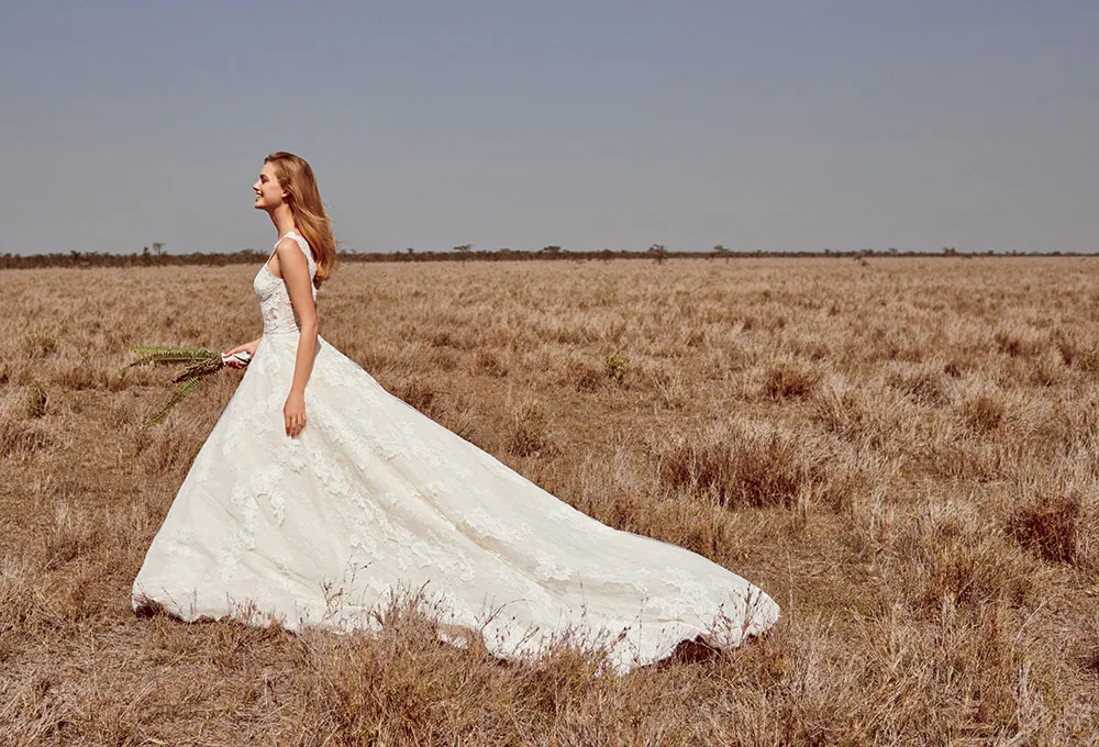 Pronovias 2018 Bridal Collection. theweddingnotebook.com
