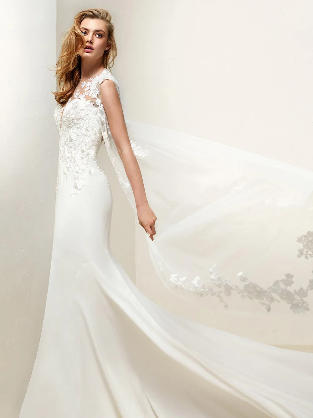 Drail - Pronovias 2018 Bridal Collection. theweddingnotebook.com