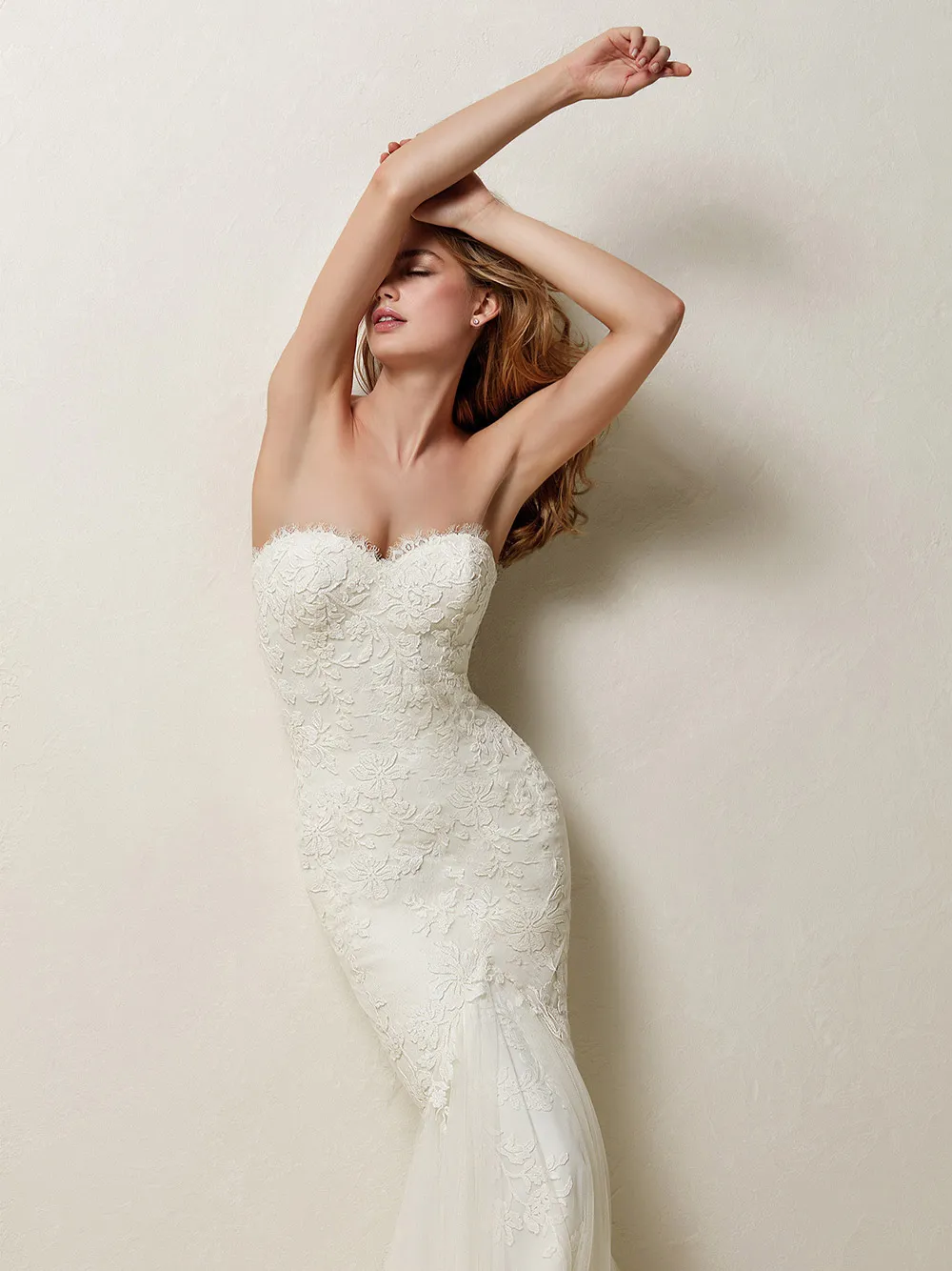 Drimea - Pronovias 2018 Bridal Collection. theweddingnotebook.com