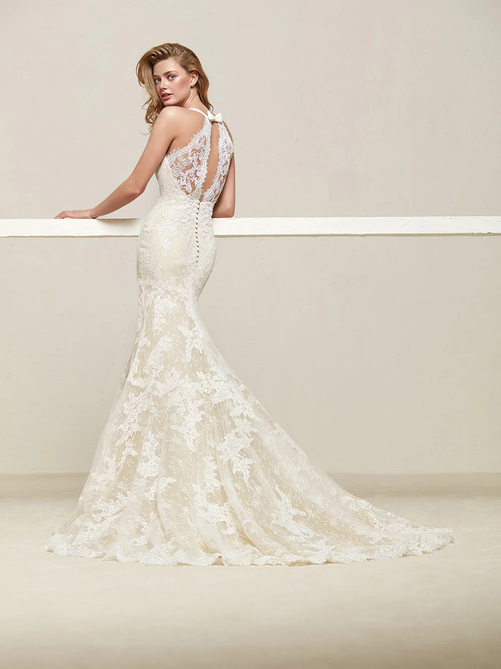 Drilos - Pronovias 2018 Bridal Collection. theweddingnotebook.com