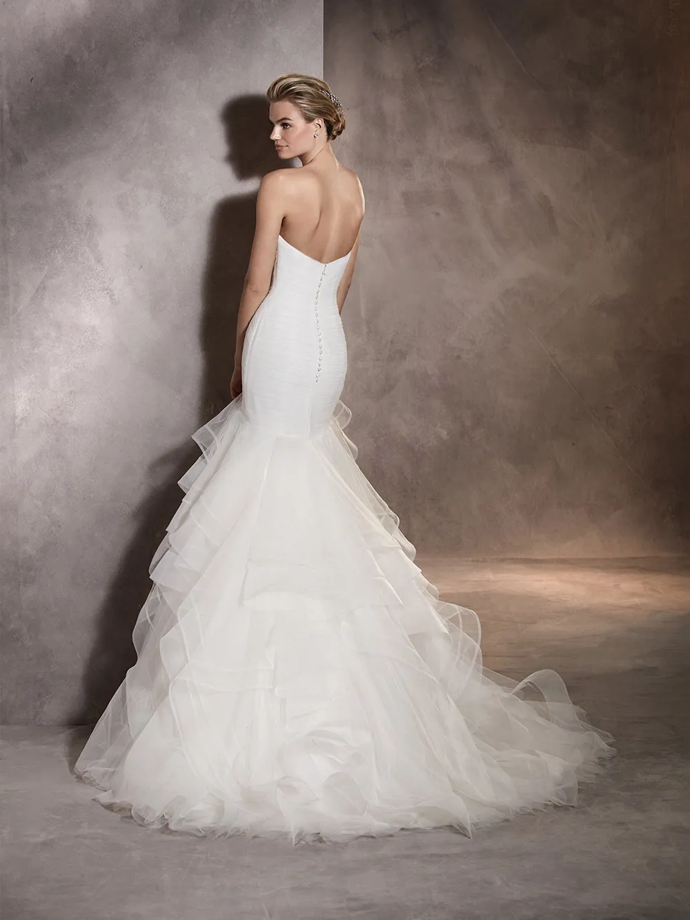 Asha - Pronovias 2018 Bridal Collection. theweddingnotebook.com
