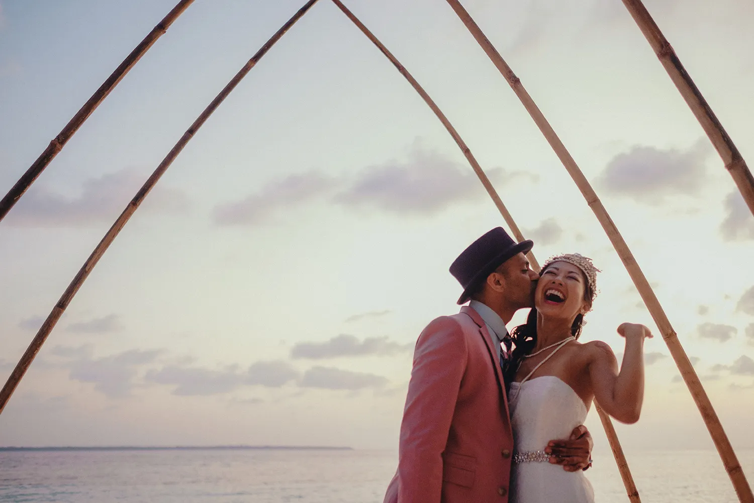 Funkydali Photography. theweddingnotebook.com