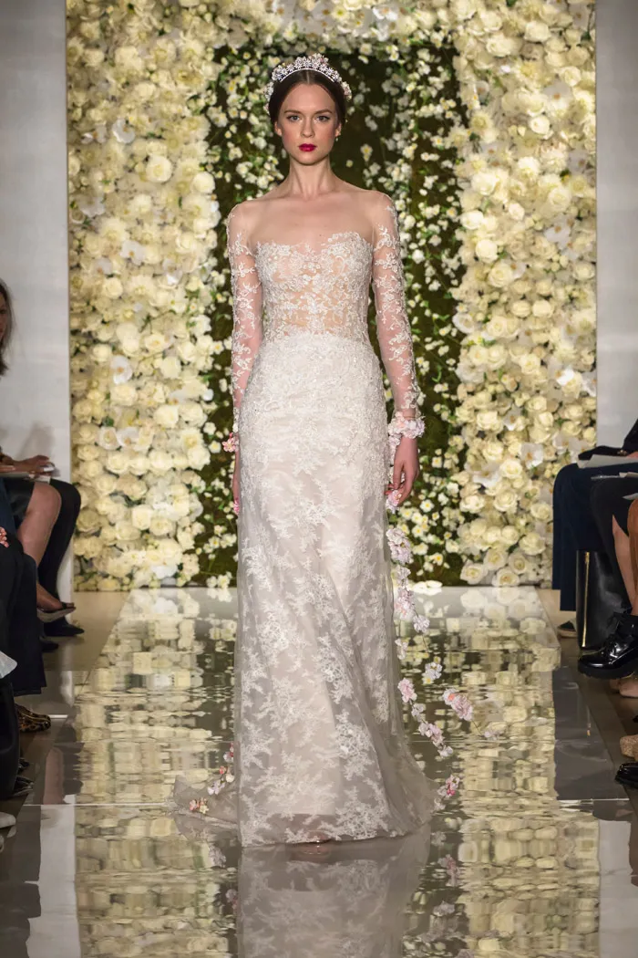 I'm Extravagant – Reem Acra Fall 2015 Bridal Collection. theweddingnotebook.com