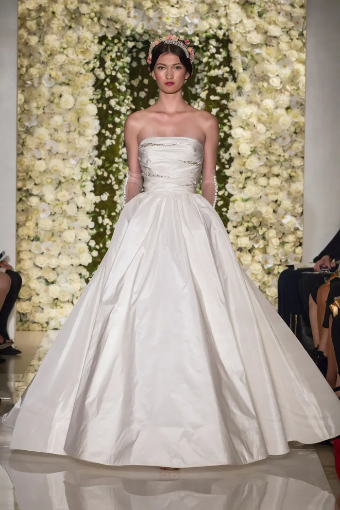 I'm Gorgeous – Reem Acra Fall 2015 Bridal Collection. theweddingnotebook.com