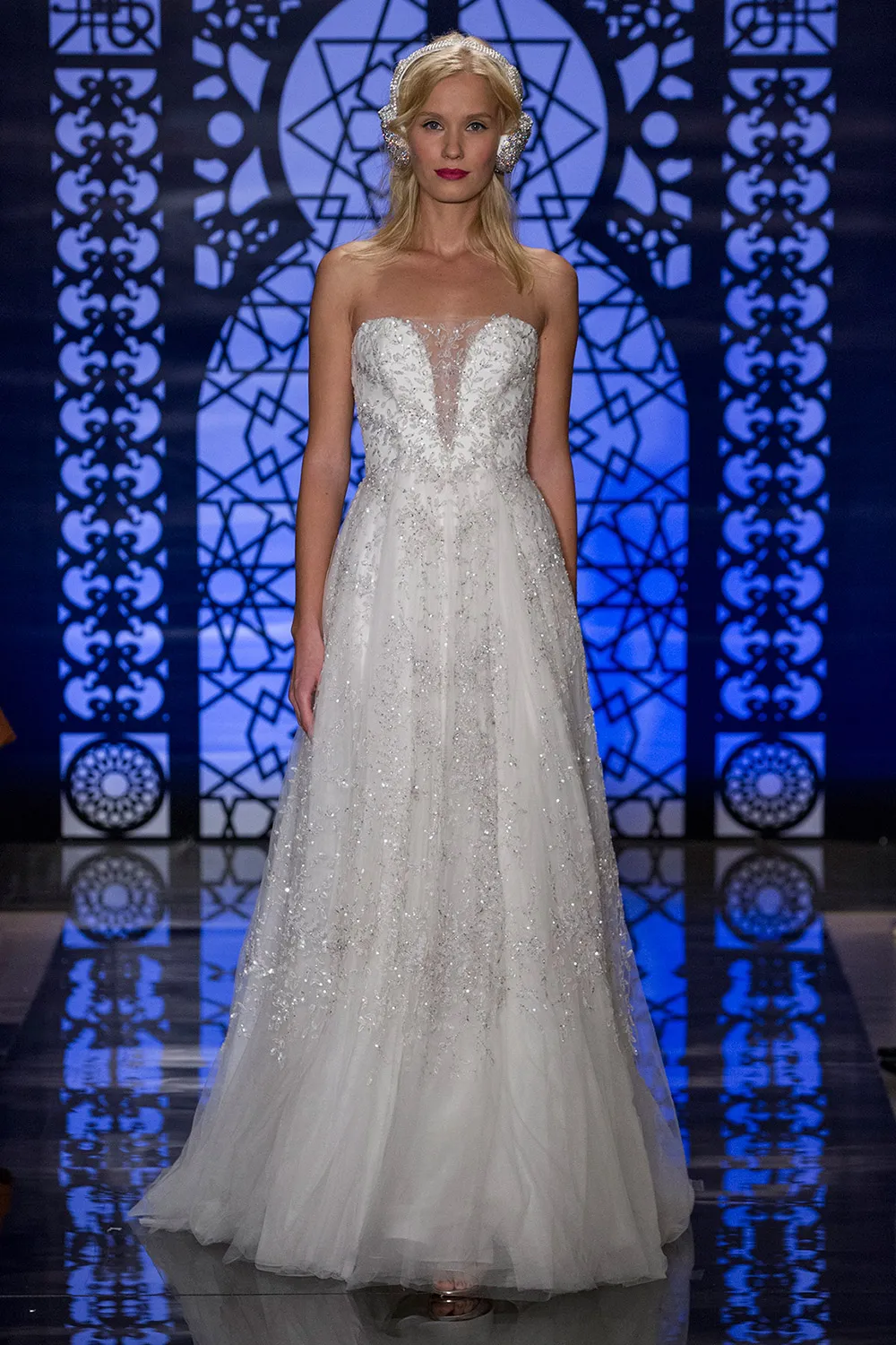 Reem Acra Fall 2016 Bridal Collection. theweddingnotebook.com