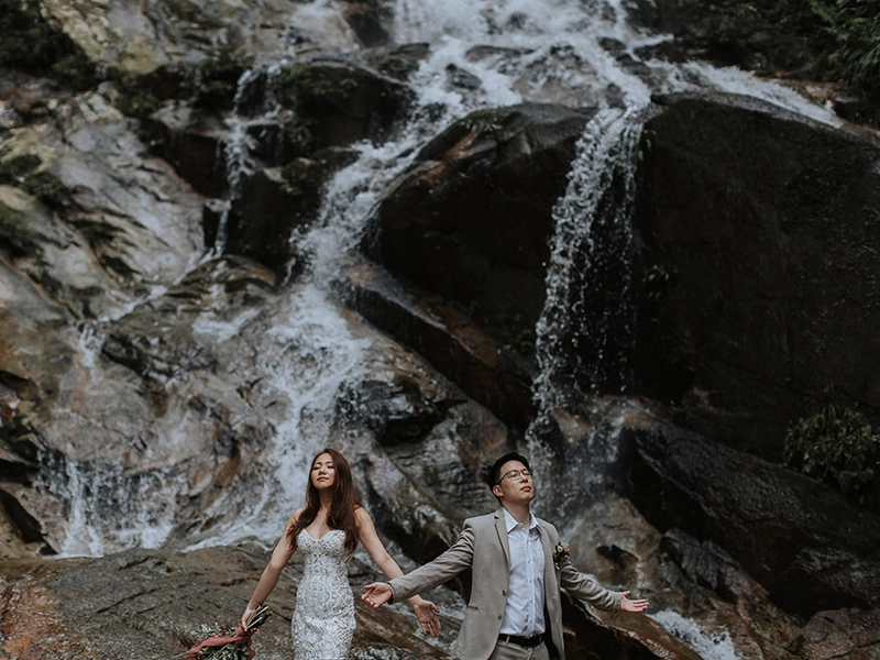 Refreshing Bridal Portraits at Kanching Waterfall in Rawang