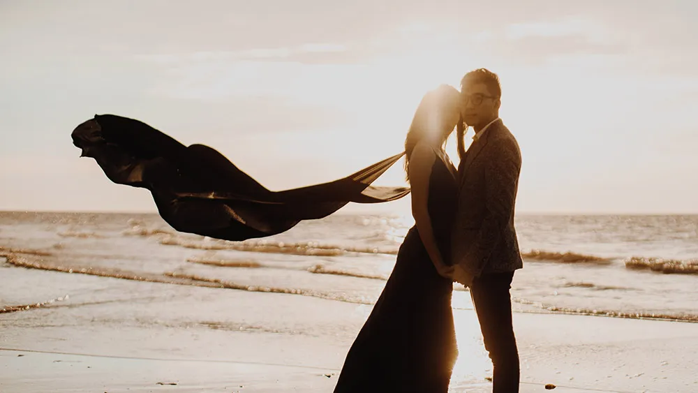 Photo by White Studio. theweddingnotebook.com