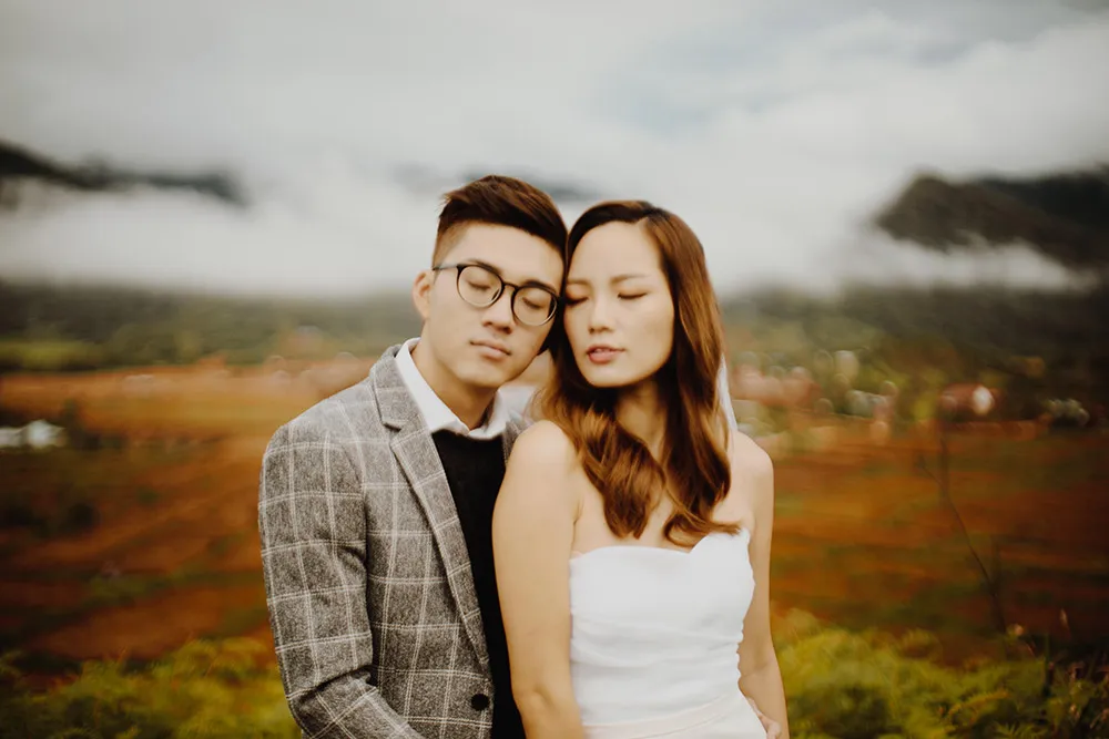 Photo by White Studio. theweddingnotebook.com