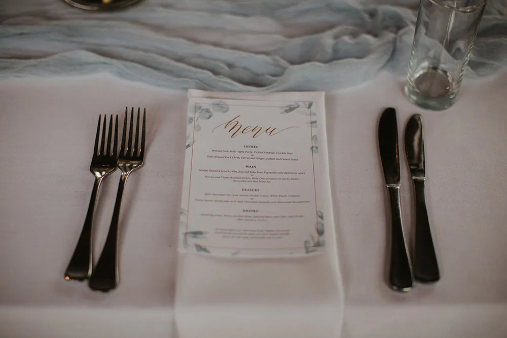 Photo by Iluminen. theweddingnotebook.com