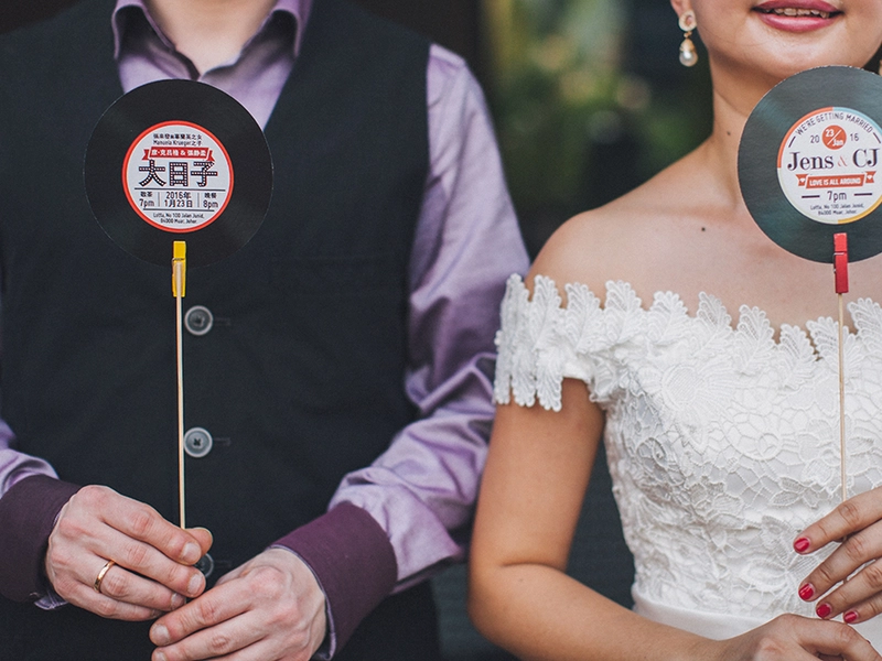 A Retro 1960s-Inspired Backyard Wedding