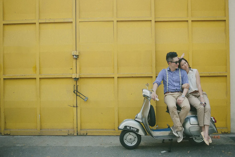 Photo by Daren Chong Photography. theweddingnotebook.com