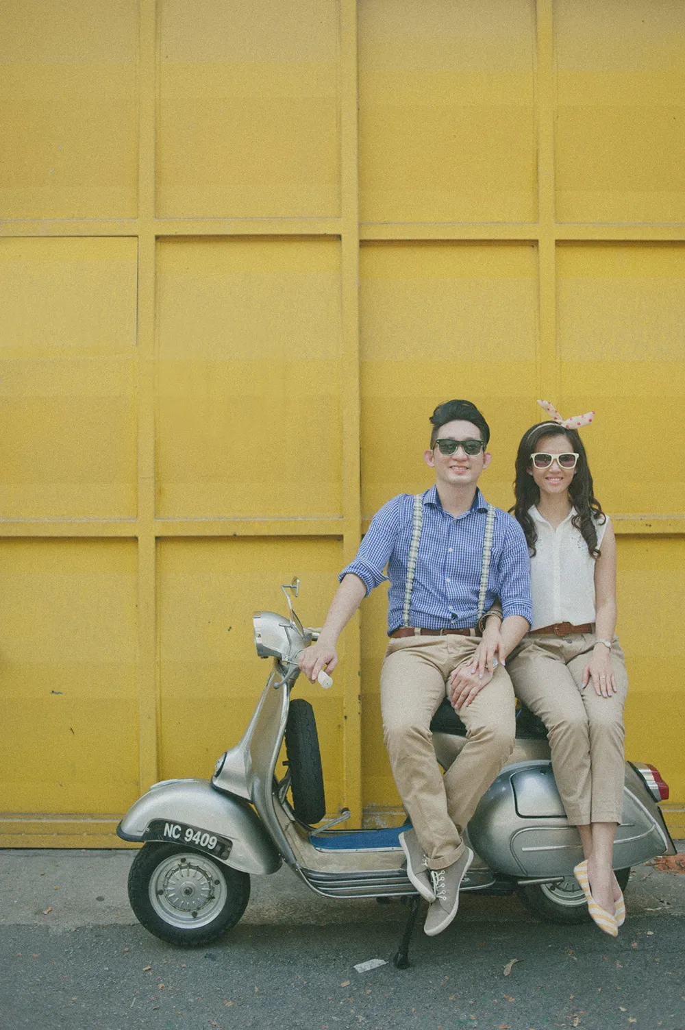 Photo by Daren Chong Photography. theweddingnotebook.com