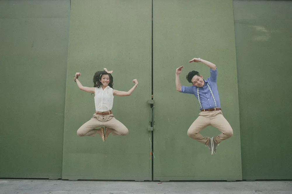 Photo by Daren Chong Photography. theweddingnotebook.com