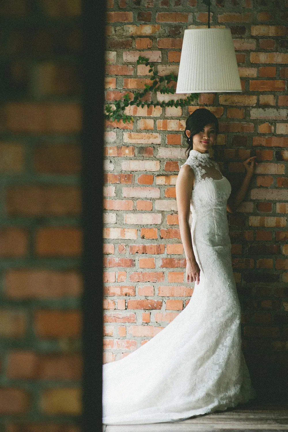 Photo by Daren Chong Photography. theweddingnotebook.com