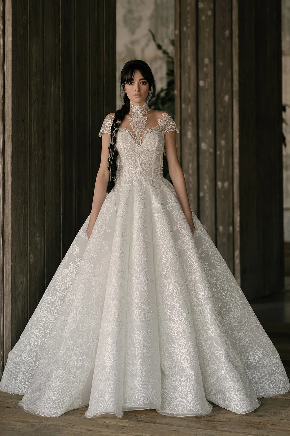 Rivini by Rita Vinieris Spring 2019 Collection. theweddingnotebook.com