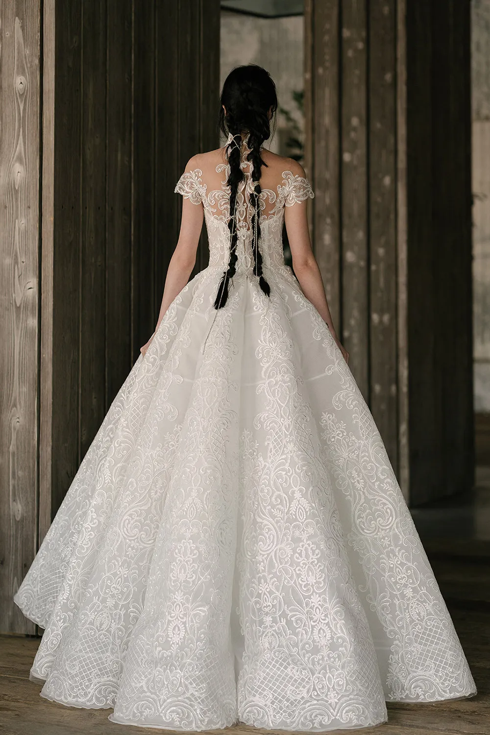 Rivini by Rita Vinieris Spring 2019 Collection. theweddingnotebook.com