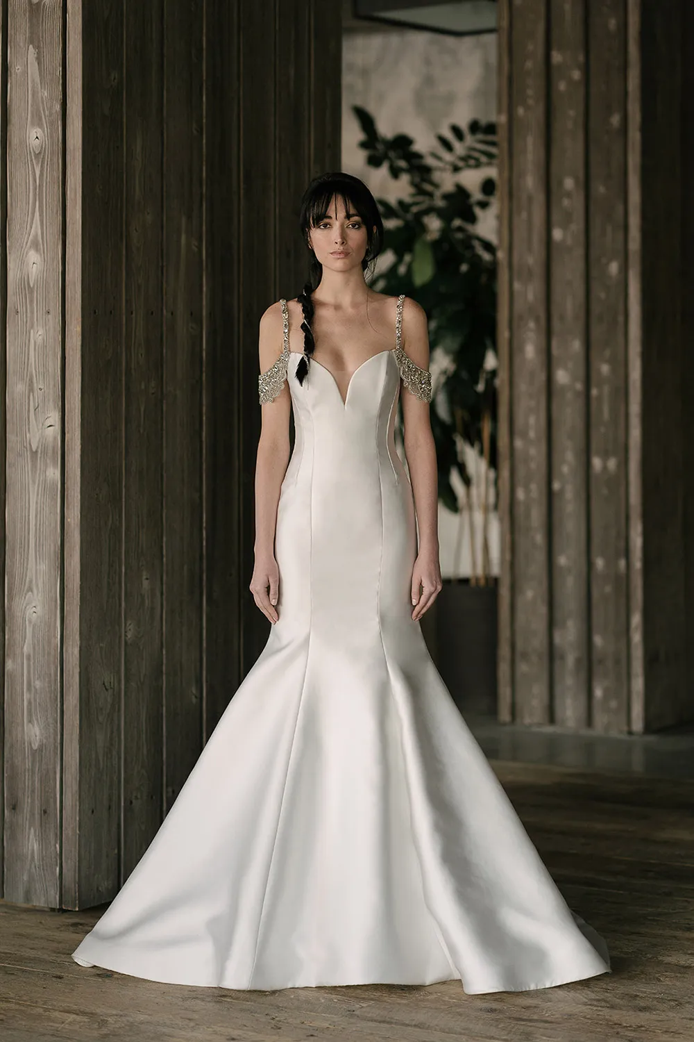 Rivini by Rita Vinieris Spring 2019 Collection. theweddingnotebook.com