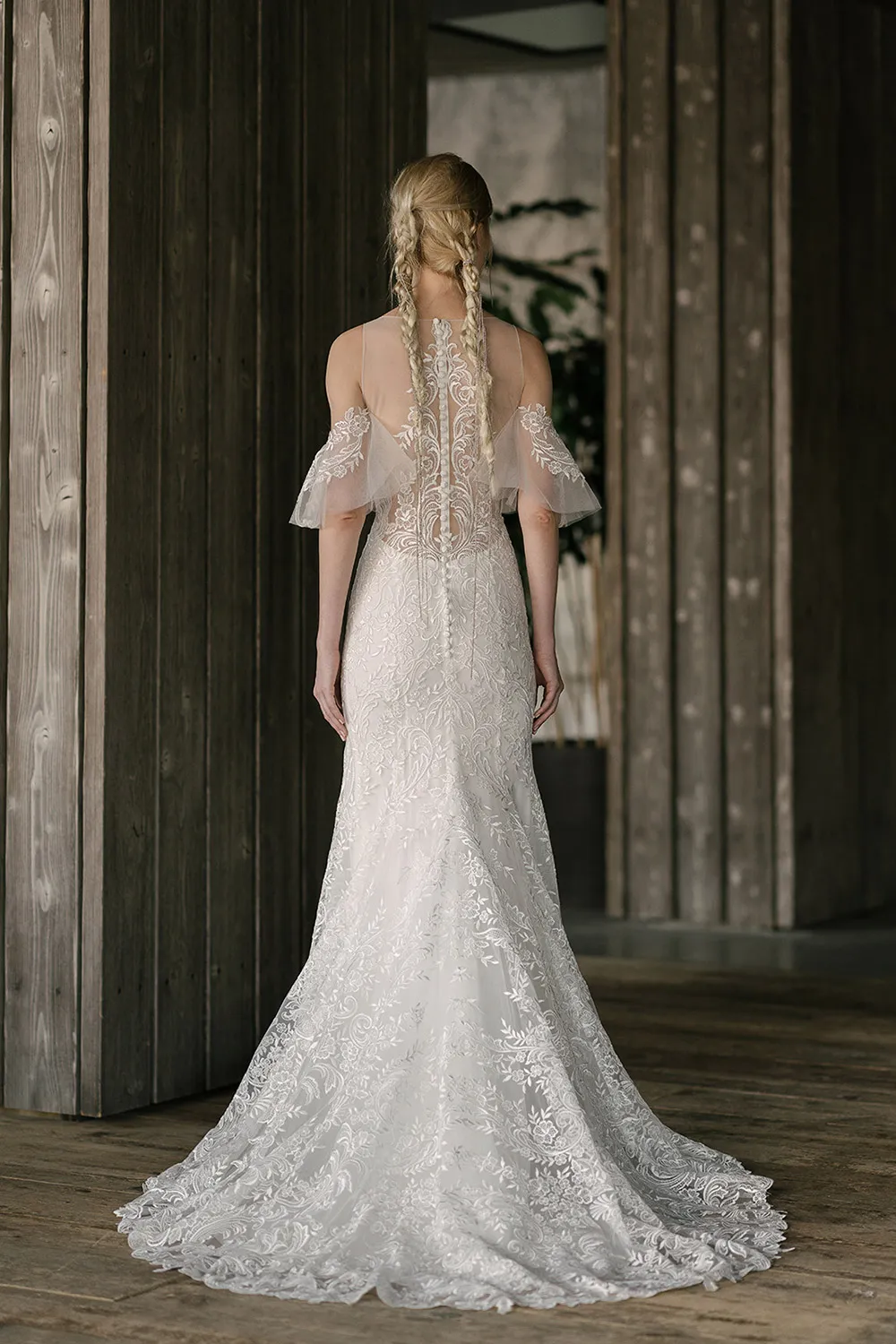 Rivini by Rita Vinieris Spring 2019 Collection. theweddingnotebook.com