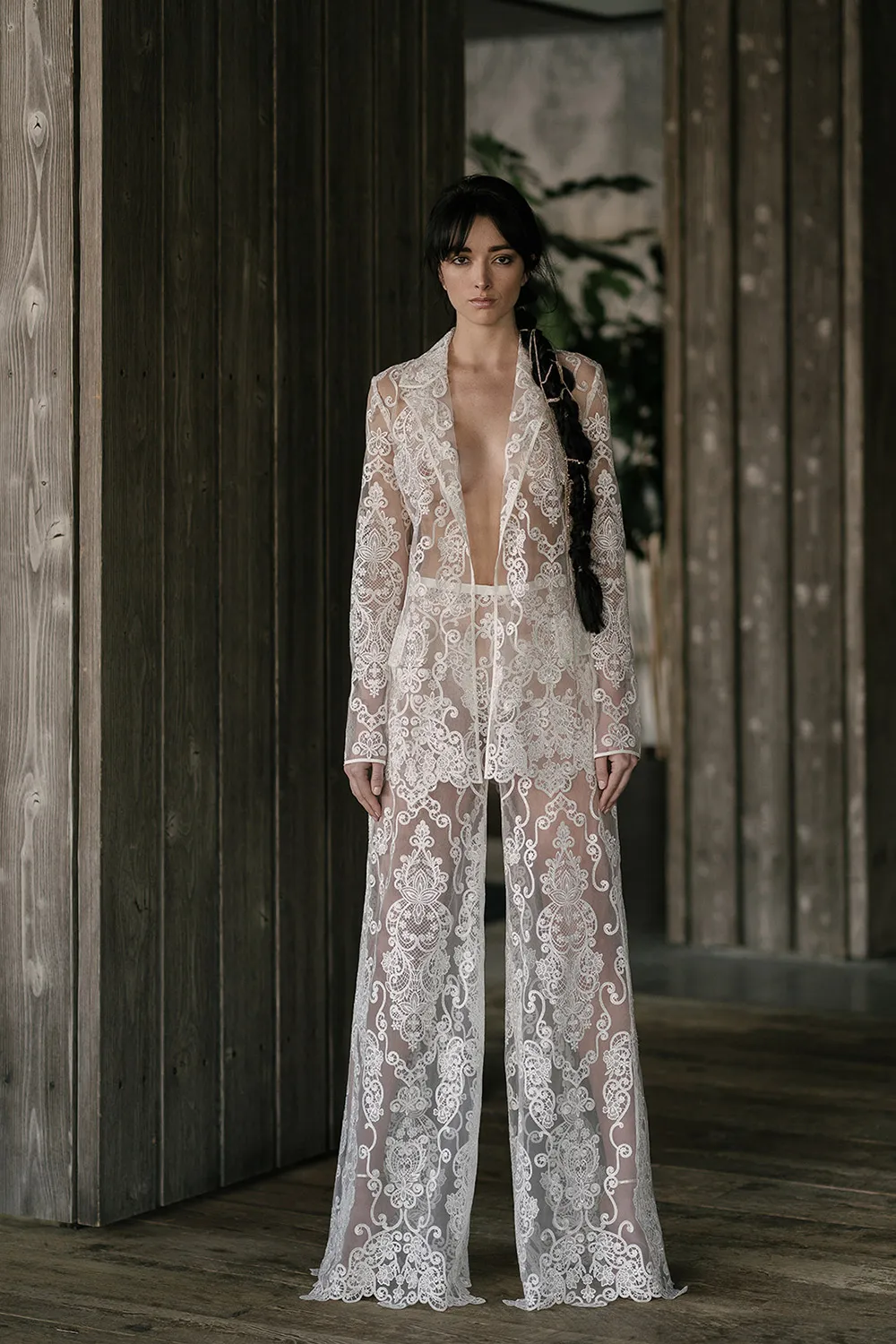 Rivini by Rita Vinieris Spring 2019 Collection. theweddingnotebook.com