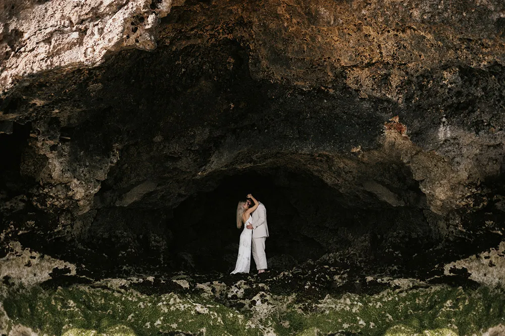 Photo by Fire Wood and Earth. theweddingnotebook.com