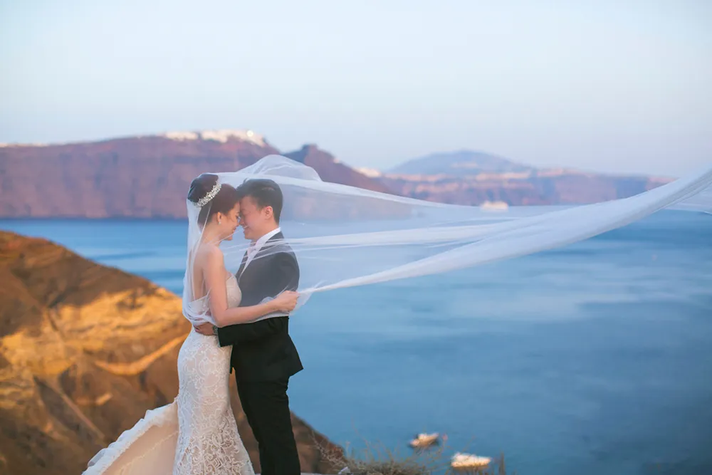 Photo by Plan A Production. theweddingnotebook.com 