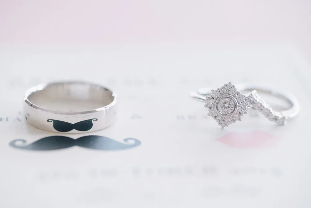 Photo by Ben Yew Photography. theweddingnotebook.com