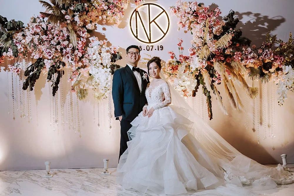 Photo by Louis Loo Photography. theweddingnotebook.com