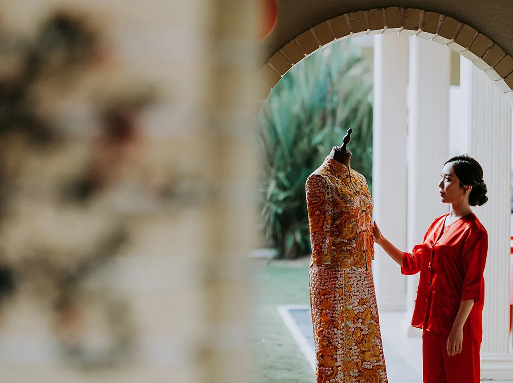 Photo by Louis Loo Photography. theweddingnotebook.com