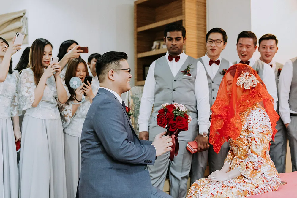 Photo by Louis Loo Photography. theweddingnotebook.com