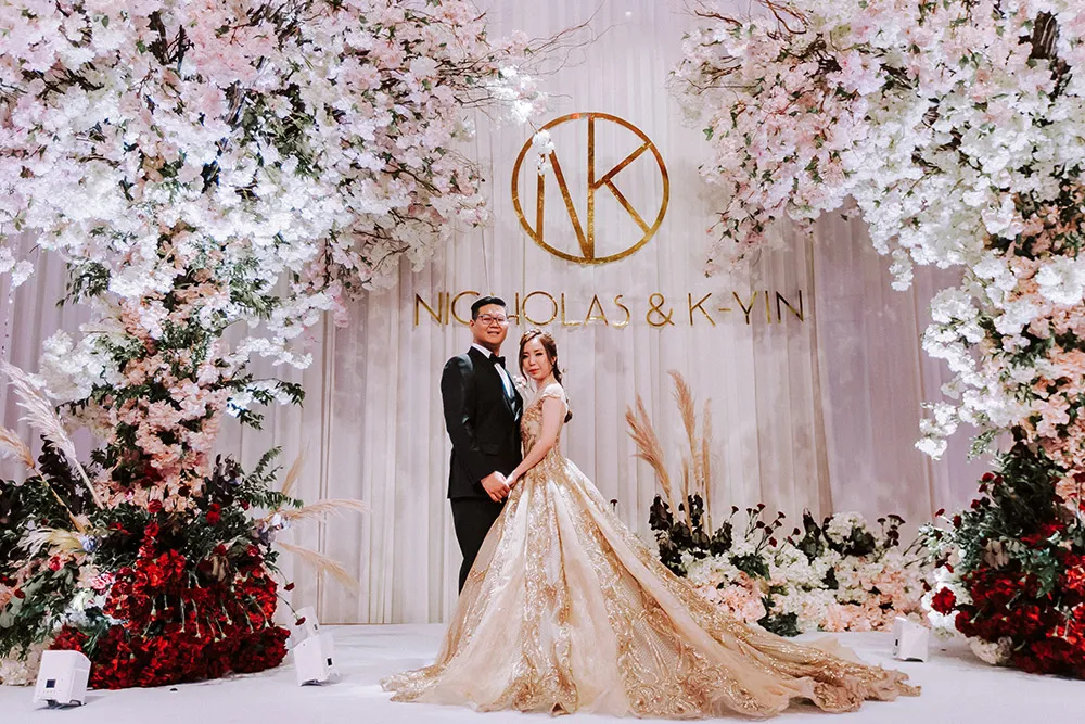 Photo by Louis Loo Photography. theweddingnotebook.com