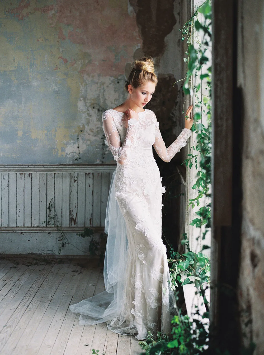 Prairie-Rose - Romantique 2016 Collection. theweddingnotebook.com