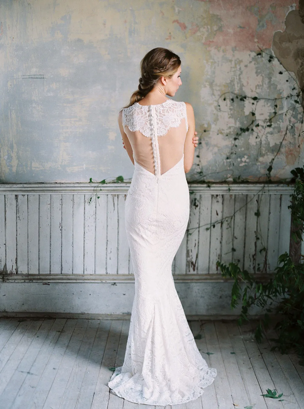 Wyoming - Romantique 2016 Collection. theweddingnotebook.com