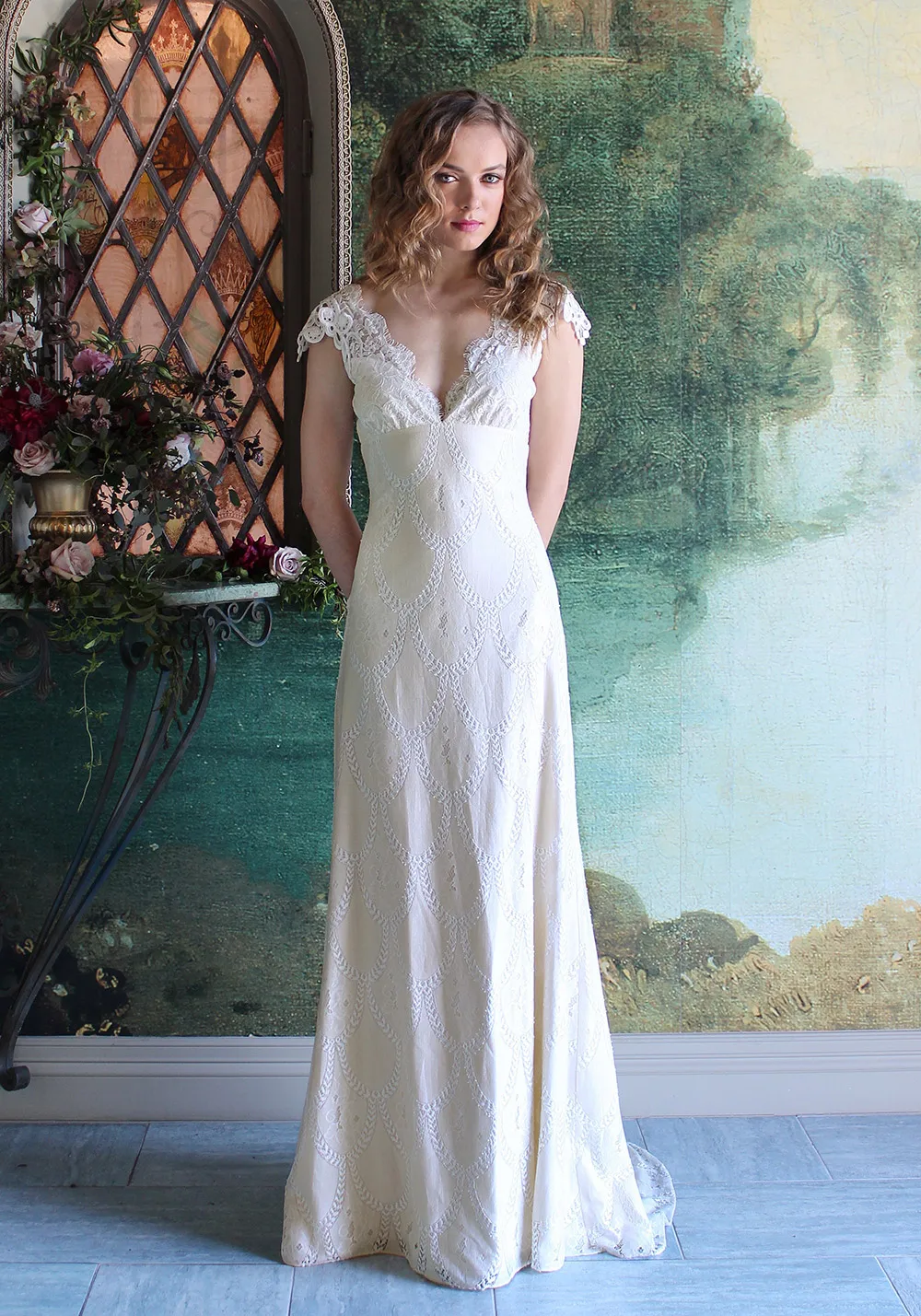 Montana - Romantique 2016 Collection. theweddingnotebook.com