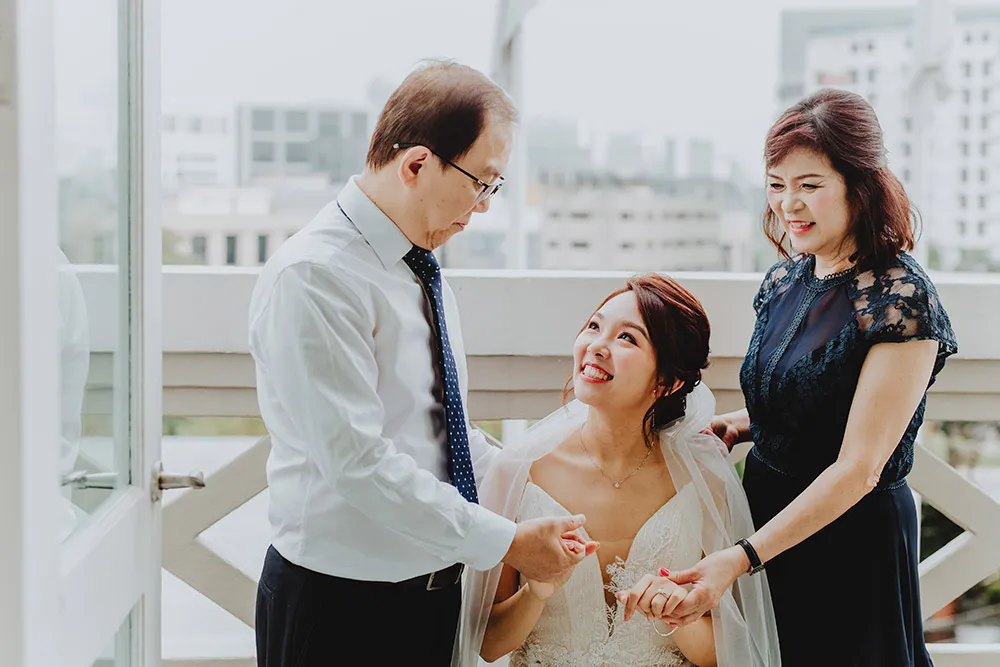 Photo by Androidsinboots. theweddingnotebook.com