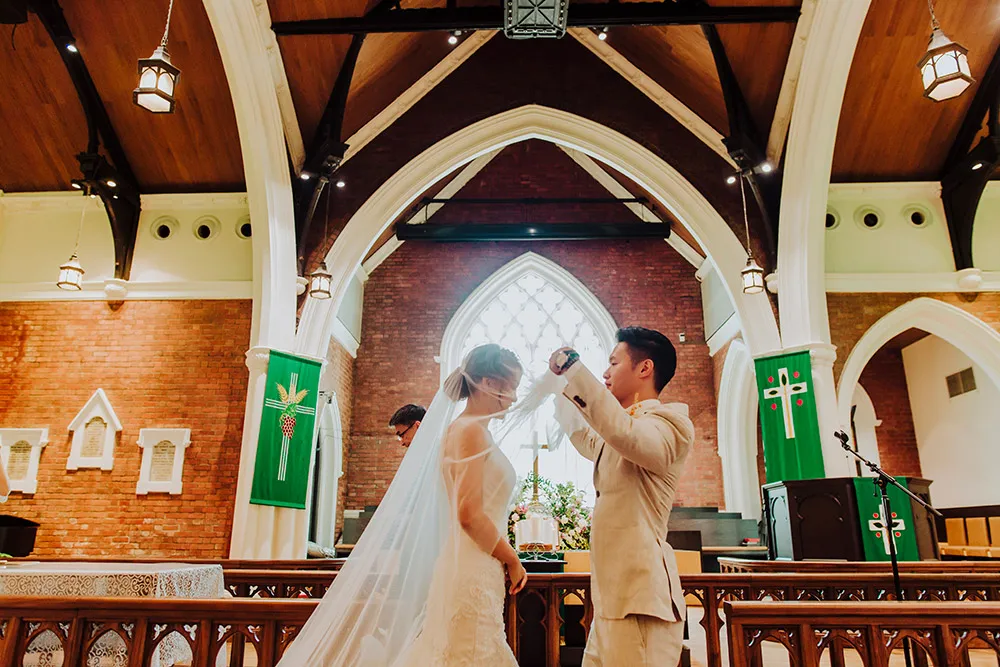 Photo by Androidsinboots. theweddingnotebook.com