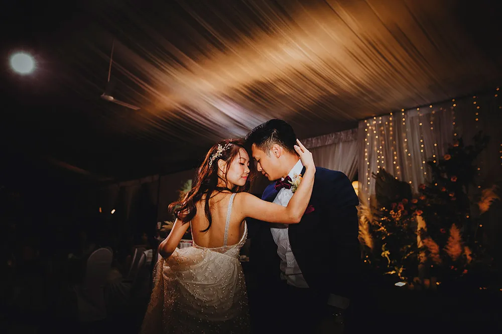 Photo by Androidsinboots. theweddingnotebook.com