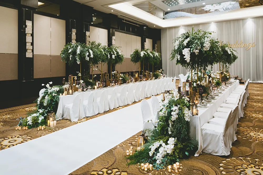 Wedding at InterContinental Kuala Lumpur. Styling by The Wedding Notebook. Photo by Inlight Photos. theweddingnotebook.com