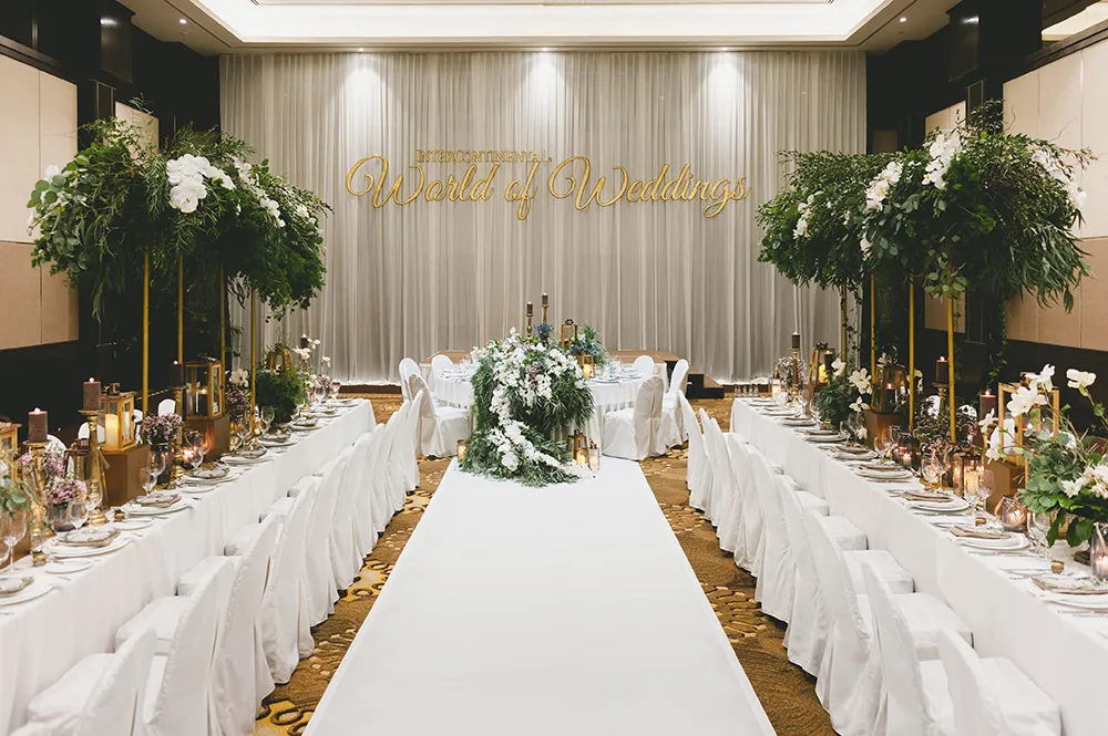 Wedding at InterContinental Kuala Lumpur. Styling by The Wedding Notebook. Photo by Inlight Photos. theweddingnotebook.com