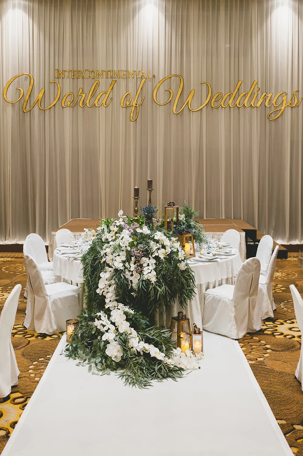 Wedding at InterContinental Kuala Lumpur. Styling by The Wedding Notebook. Photo by Inlight Photos. theweddingnotebook.com