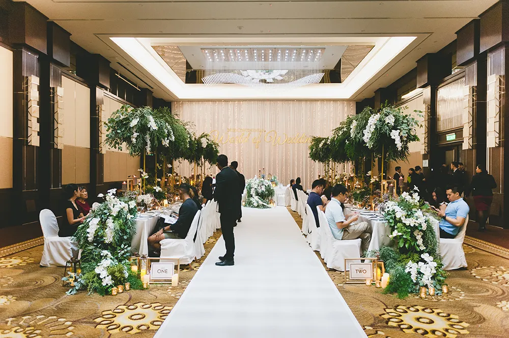 Wedding at InterContinental Kuala Lumpur. Styling by The Wedding Notebook. Photo by Inlight Photos. theweddingnotebook.com