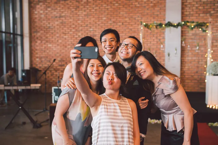 Chong Yee Photography. theweddingnotebook.com
