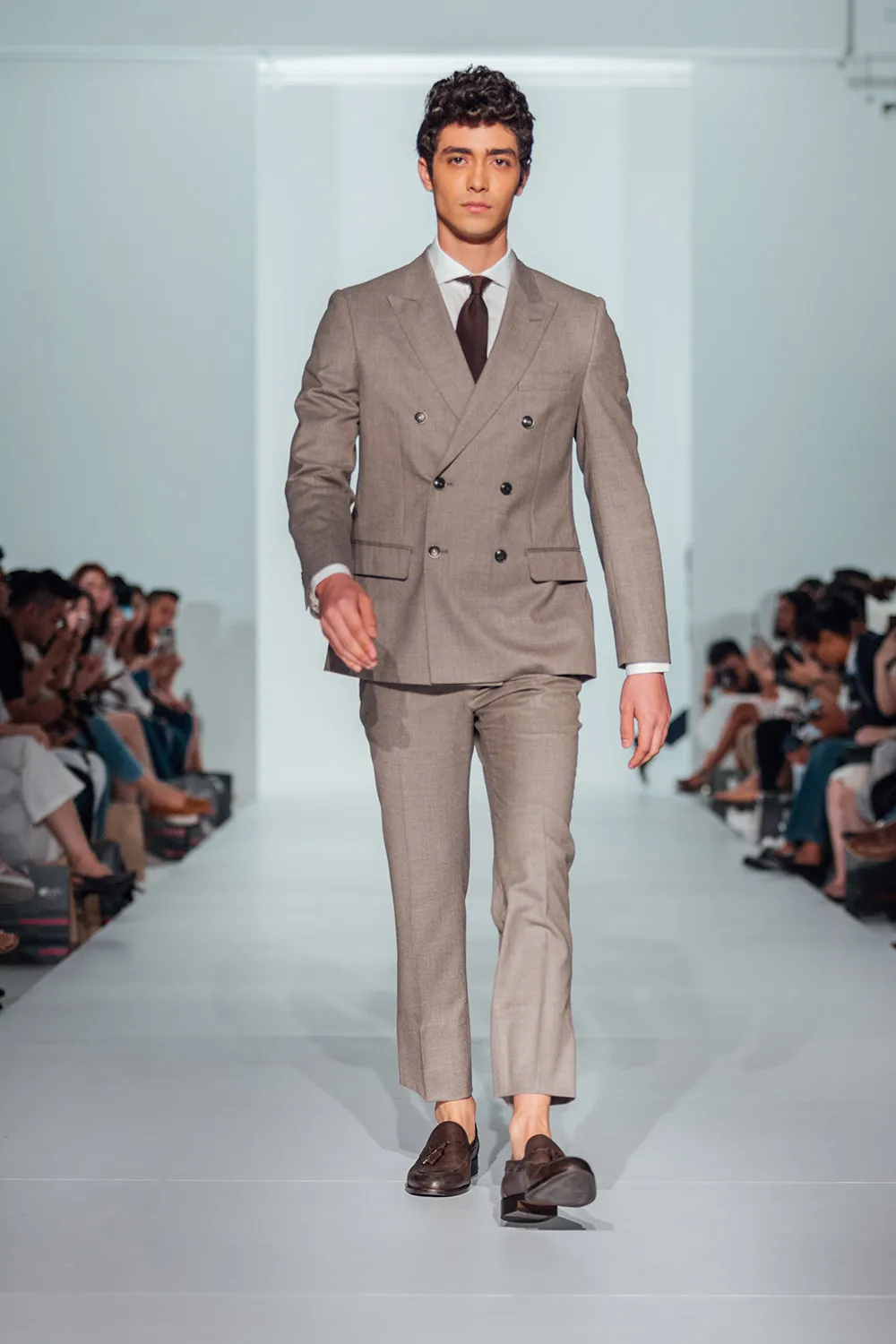 Sacoor Brothers Fall 2019 Collection at WAF2019. theweddingnotebook.com