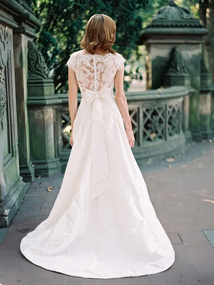 Sareh Nouri Fall 2014 Collection. theweddingnotebook.com