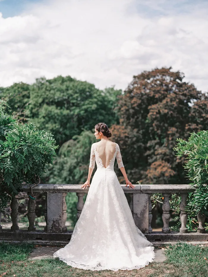 Sarabeth – Sareh Nouri Fall 2015 Collection. theweddingnotebook.com